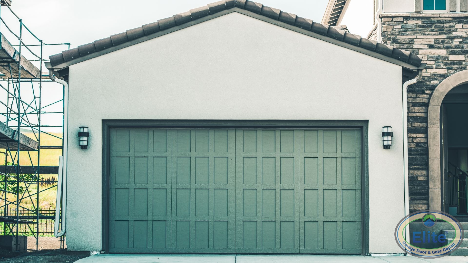 Common Commercial Garage Door Problems I See in Tacoma Businesses - Commercial Garage Door Services for Tacoma Businesses